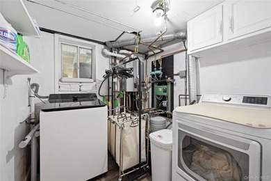 This pristine raised ranch may be just what you're loooking for! - photo 19