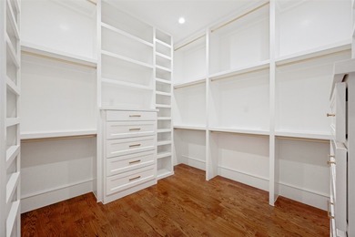 Introducing another exceptional Signature Series home by Thomas - photo 21