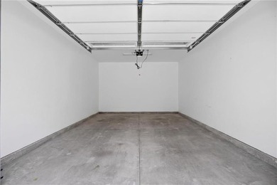 SPECTACULAR 3 BR/ 2 BA FLOORPLAN!!! Welcome to effortless luxury - photo 30