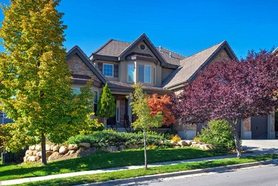 Stunning and meticulously maintained 2 story home located in - photo 2