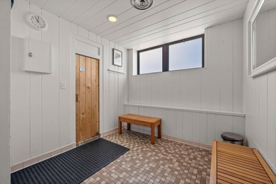Move-in ready and beautifully updated, this River Towers condo - photo 49