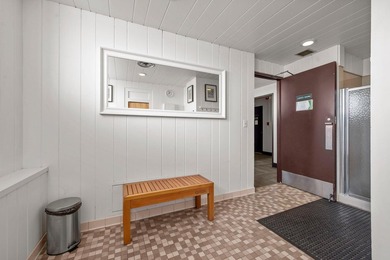 Move-in ready and beautifully updated, this River Towers condo - photo 50