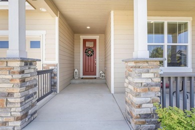Experience luxury, comfort and Colorado living at its finest in - photo 3
