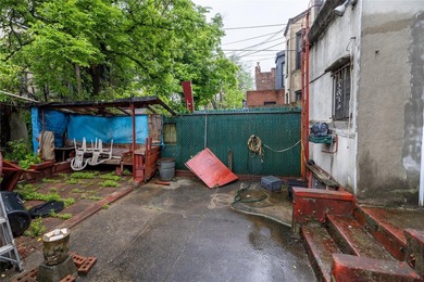 Investors take note: a rare opportunity to own a spacious - photo 8