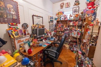Investors take note: a rare opportunity to own a spacious - photo 10