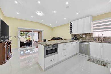 Beautifully maintained 3-bedroom, 2-bath single-family home with - photo 14