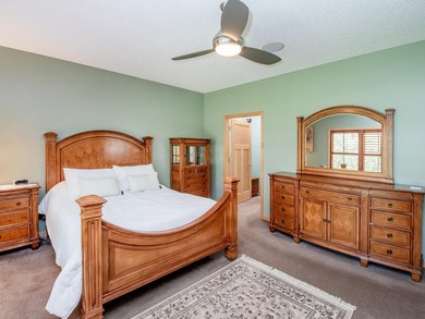 Cardinal built and lovingly cared for twin home in Cardinal Way - photo 14