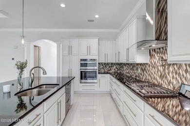 Exquisite Semi-Custom Home in Arbor Mill. Experience - photo 22