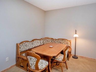 Cardinal built and lovingly cared for twin home in Cardinal Way - photo 30