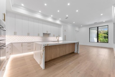 Experience modern luxury in this brand-new corner residence - photo 7