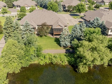Cardinal built and lovingly cared for twin home in Cardinal Way - photo 43