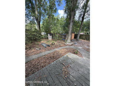 Investor Alert! High-upside potential in Arlington! This classic - photo 46