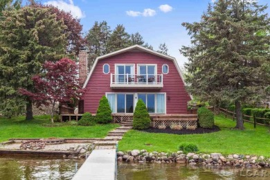 Round Lake - Lenawee County Home For Sale in Manitou Beach Michigan