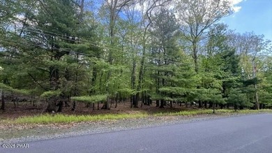 A beautiful building lot, 1.01 acres, located in highly sought - photo 1
