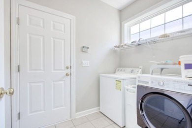 Welcome to this beautifully furnished 3250 Sq Ft, 3 Bedroom, 3.5 - photo 11