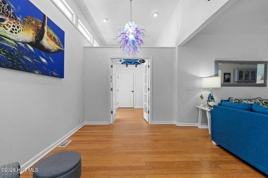 MOTIVATED SELLER! COMPLETELY FURNISHED coastal retreat where - photo 21