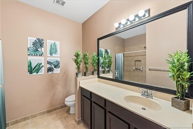 Welcome to Highlands Reserve, one of Palm City's most - photo 22