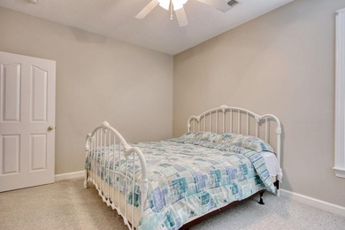 Welcome to this beautifully furnished 3250 Sq Ft, 3 Bedroom, 3.5 - photo 26