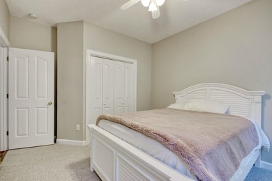 Welcome to this beautifully furnished 3250 Sq Ft, 3 Bedroom, 3.5 - photo 29