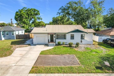 Lake Hollingsworth Home For Sale in Lakeland Florida