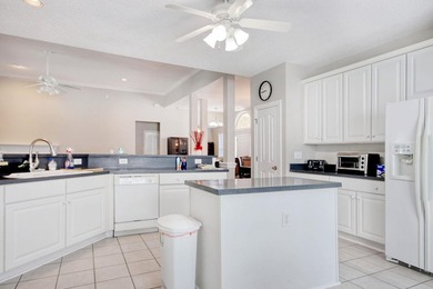 Welcome to this beautifully furnished 3250 Sq Ft, 3 Bedroom, 3.5 - photo 33