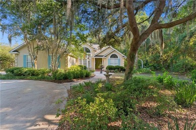 This 3-bedroom, 2-bath home offers a spacious living area - photo 1
