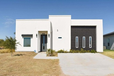 Rio Grande River  Home For Sale in Laredo Texas
