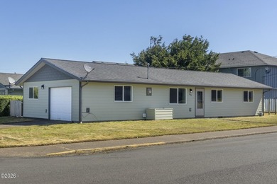 Enjoy one-level living in this 1536 sf, 3-bedroom, 2-bath home - photo 1