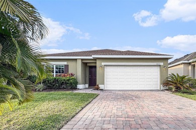 (private lake, pond, coastal) Home For Sale in Kissimmee Florida