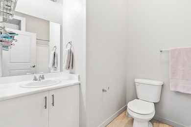 1079 W 965 N 402 - photo 10