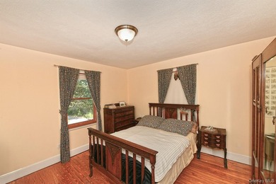 Charming and beautifully maintained 3-bedroom, 2-full-bath home - photo 11