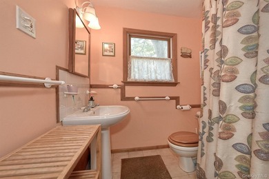 Charming and beautifully maintained 3-bedroom, 2-full-bath home - photo 12