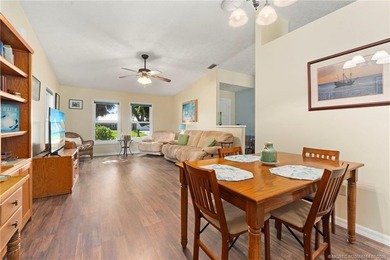 Beautiful 3-bedroom, 2-bath, 2-car garage POOL home in desirable - photo 18