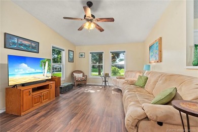 Beautiful 3-bedroom, 2-bath, 2-car garage POOL home in desirable - photo 20