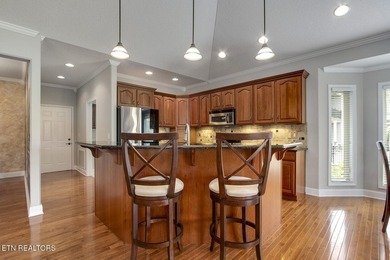 Welcome to 424 Wewoka Circle -- a stunning golf-front home - photo 21