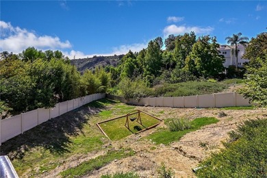 Luxurious Custom-Built Mediterranean Estate with Sweeping Views - photo 38