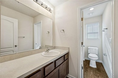 Beautiful 2-Story Home in Bertram Place Lake - Saint Marys - photo 9