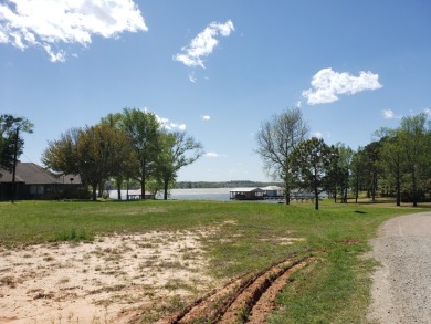 WATERFRONT LOT FOR SALE IN SUNNY BAY ON LAKE PALESTINE - Lake Lot For Sale in Chandler, Texas