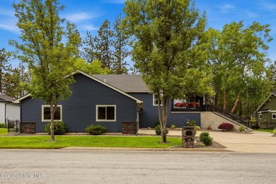 Beautifully updated 4-bedroom, 3-bath home offering 4,166 SF on - photo 3
