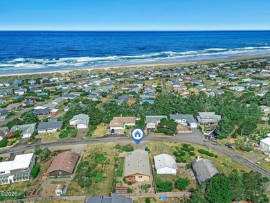 Enjoy easy coastal living in this beautifully maintained - photo 2