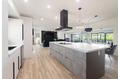 Luxury waterfront estate in Coral Ridge, one of Fort - photo 16