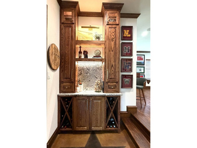 Stunning updated 6 bdrm, 4.5 bath custom home in sought after - photo 18