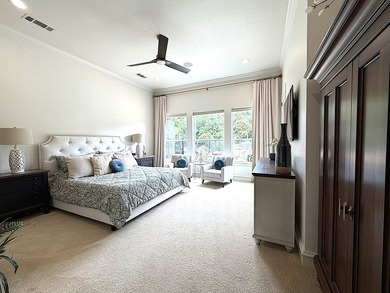 Stunning updated 6 bdrm, 4.5 bath custom home in sought after - photo 19