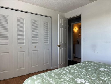 PRICE REDUCTION!!! Seller says bring all offers to this charming - photo 22
