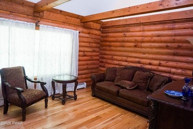 LARGE LOG HOME NESTLED IN A HIGHLY DESIRABLE COMMUNITY JUST - photo 5