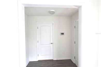 This 4 year young, Southern Homes built 4-bedroom, 2-bathroom - photo 6