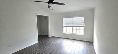 This 4 year young, Southern Homes built 4-bedroom, 2-bathroom - photo 9