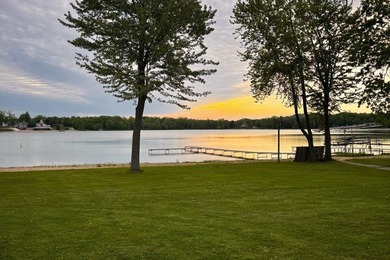 Welcome to paradise on all-sports Great Bear Lake ~ this - photo 55