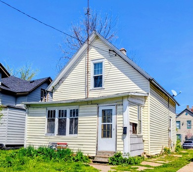 Lake Michigan - Racine County Home For Sale in Racine Wisconsin