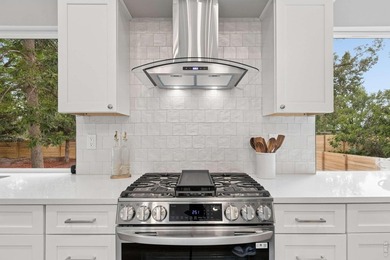 Mountain Views! LOW TAXES, NO HOA! Come in and experience this - photo 5